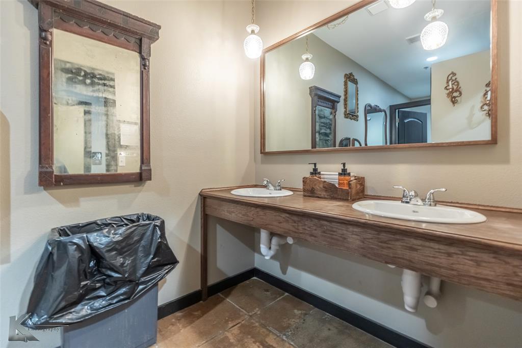 Ot Abilene - Commercial Sale