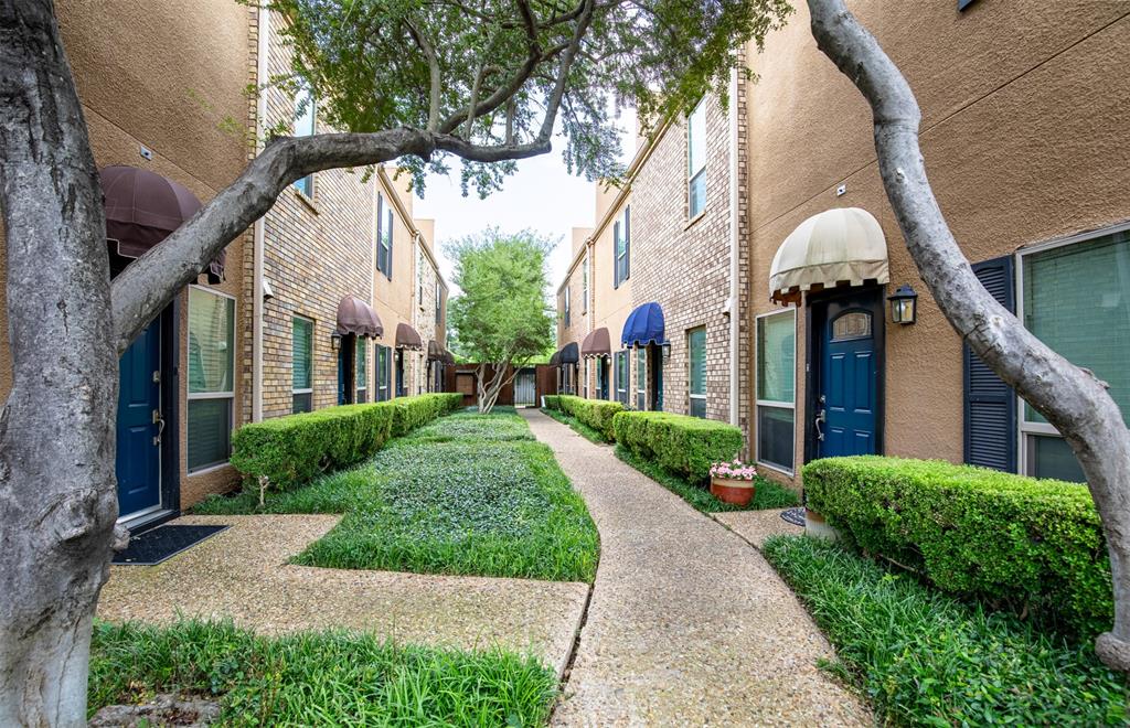 Holland Ave Condo 4015-4025 - Residential
