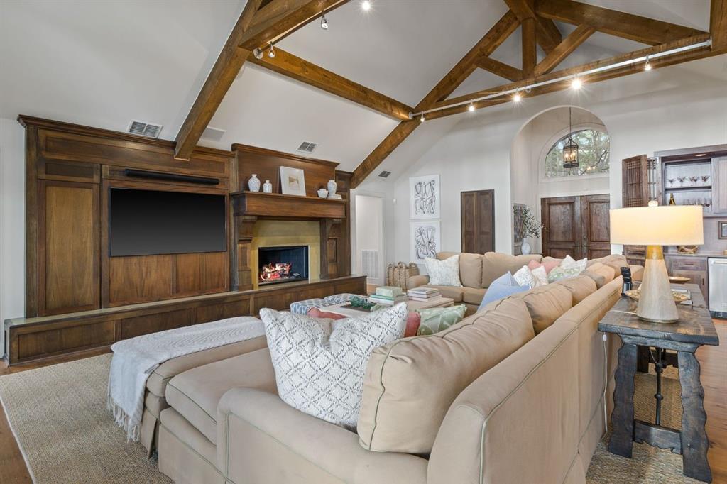 Eagle Point - Residential