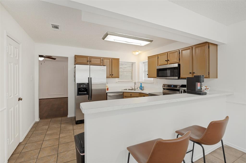 River Oaks - Residential