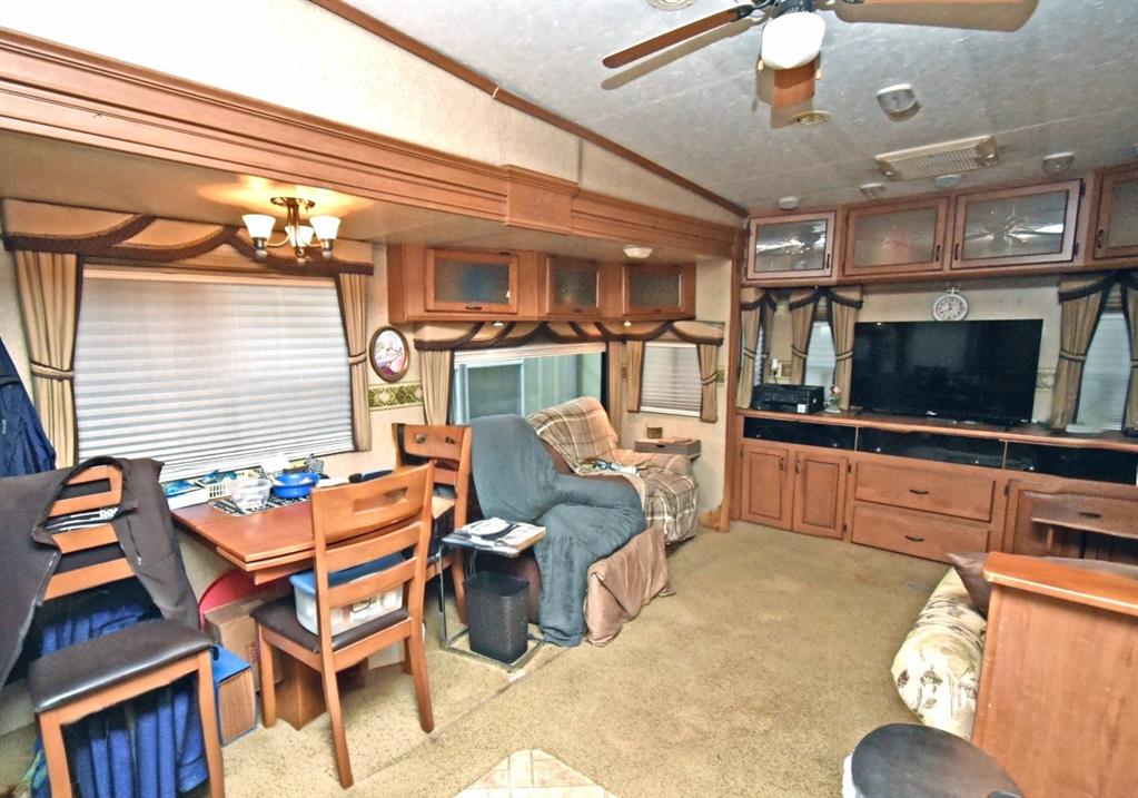 White Oak Shores - Residential