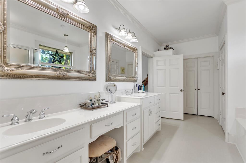 Lake Park - Residential