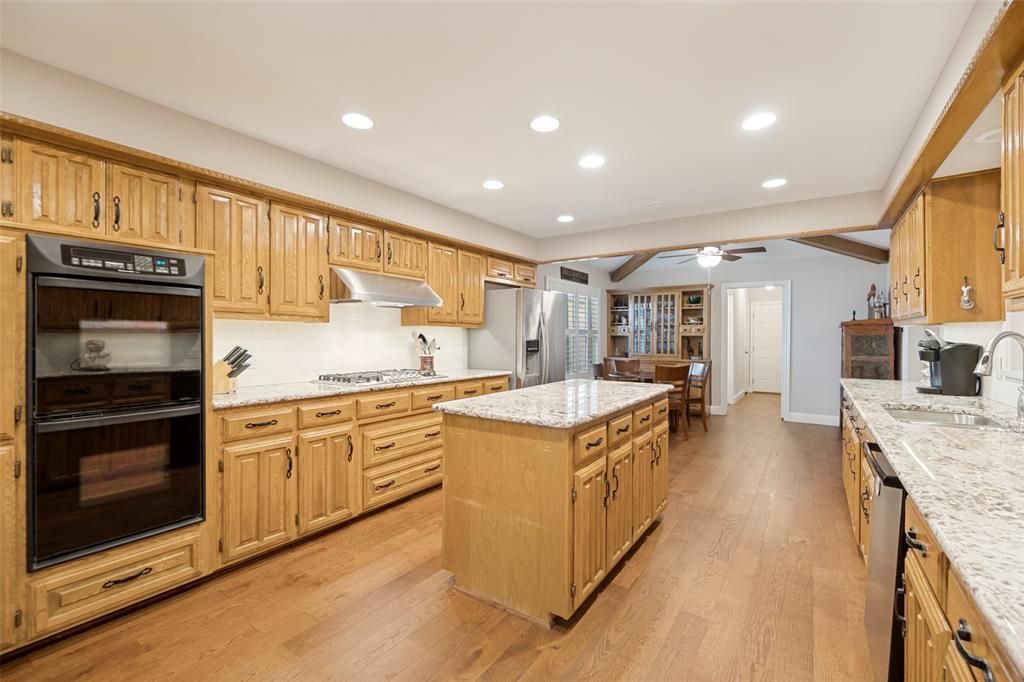 Alexanders Village 01 - Residential