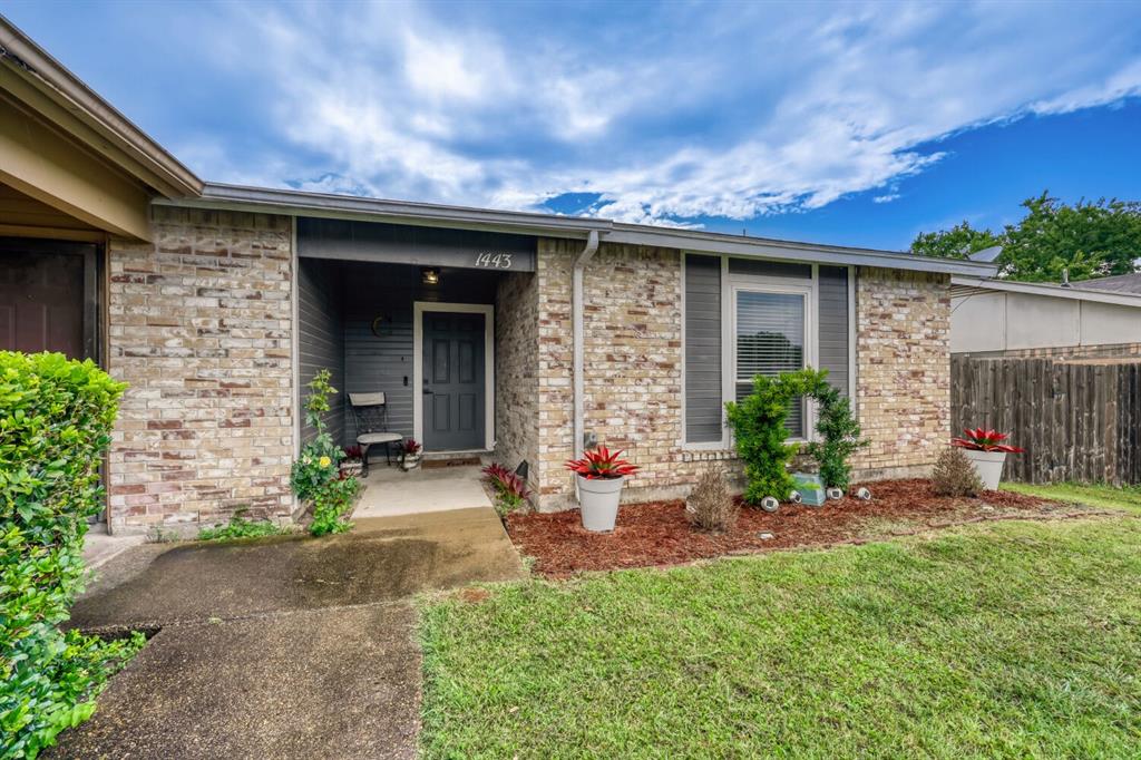 Brook Meadows 01 - Residential