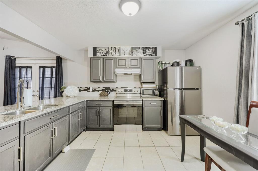 Brook Meadows 01 - Residential