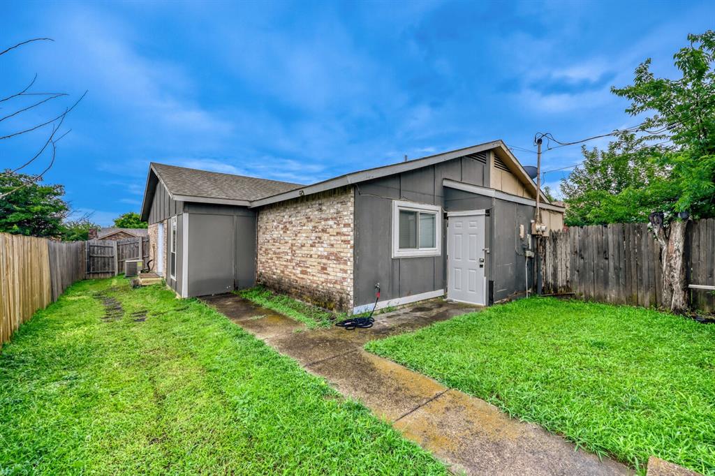 Brook Meadows 01 - Residential