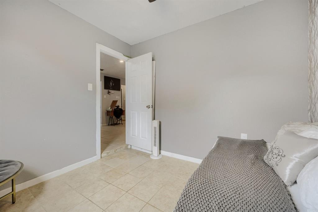 Brook Meadows 01 - Residential