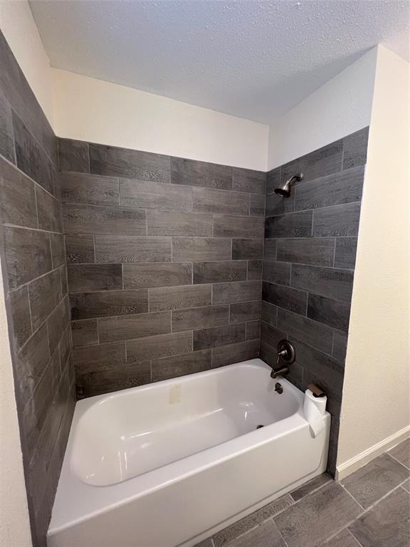 East Irving Heights - Residential Lease