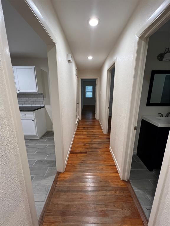 East Irving Heights - Residential Lease