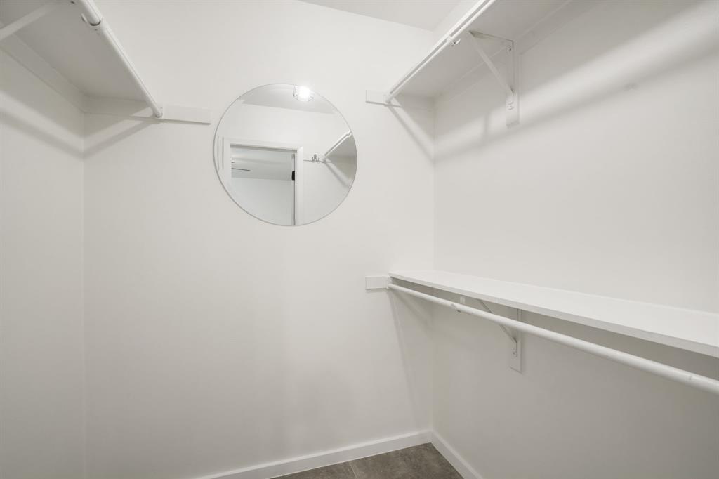 Wedglea Place Condo - Residential
