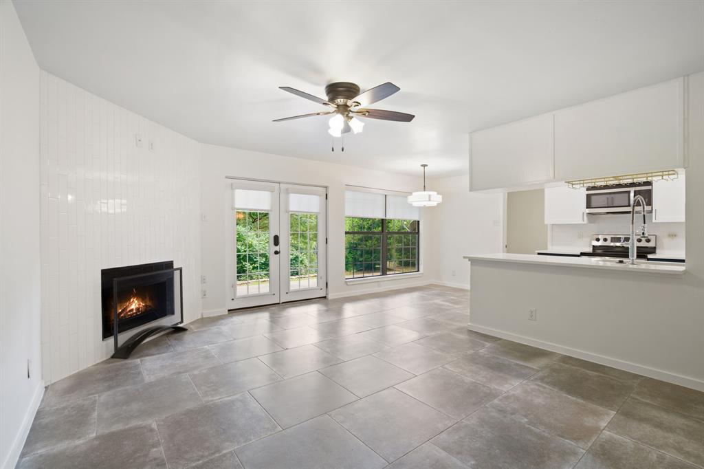 Wedglea Place Condo - Residential