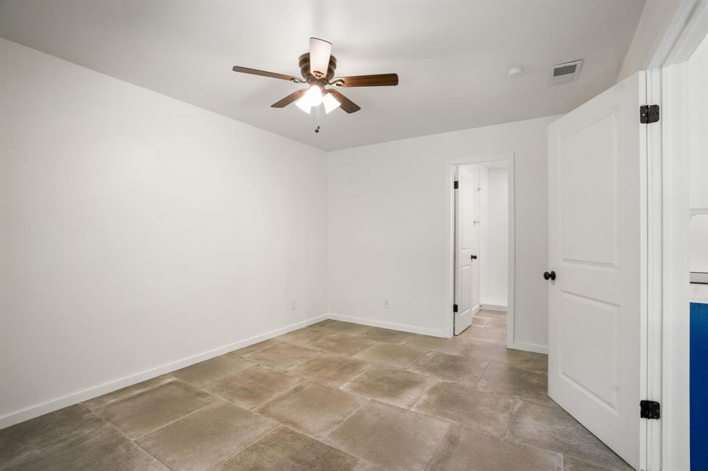 Wedglea Place Condo - Residential