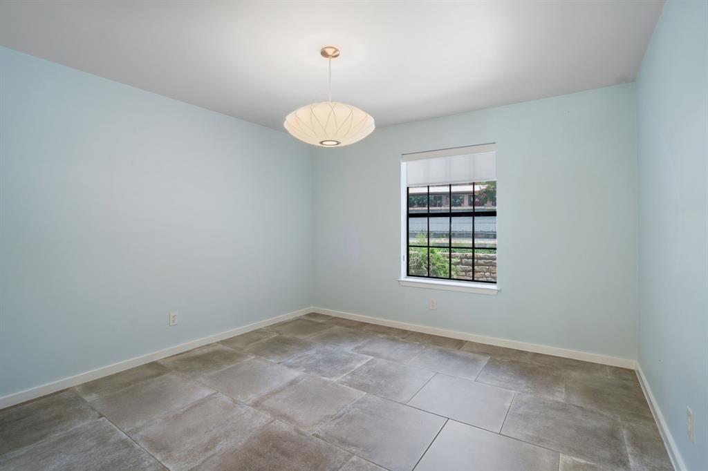 Wedglea Place Condo - Residential