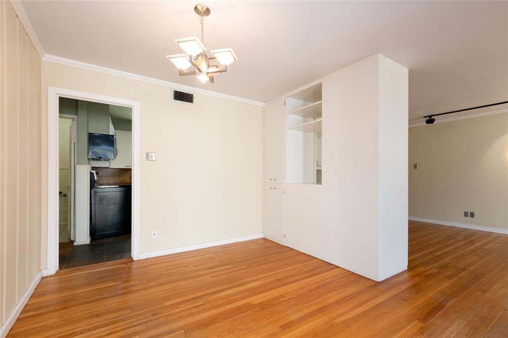 Elmwood West - Residential