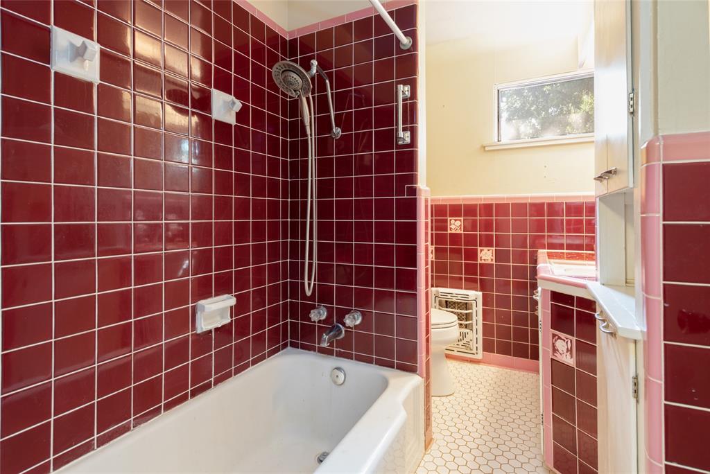Elmwood West - Residential