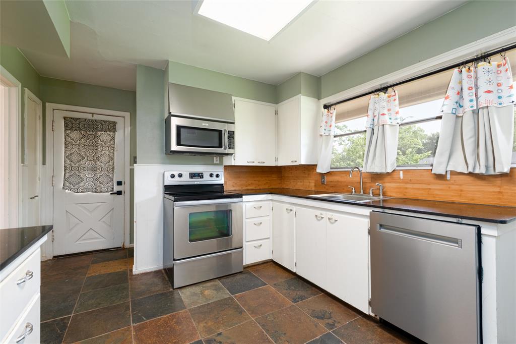 Elmwood West - Residential