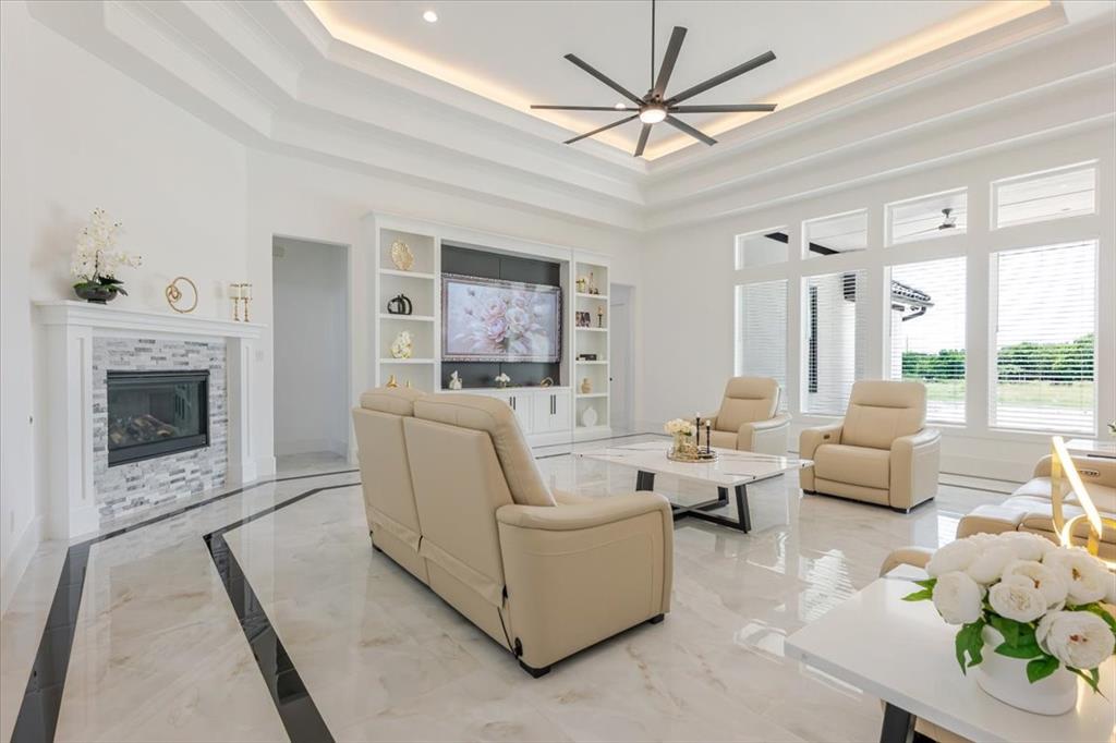 Castillo Add - Residential