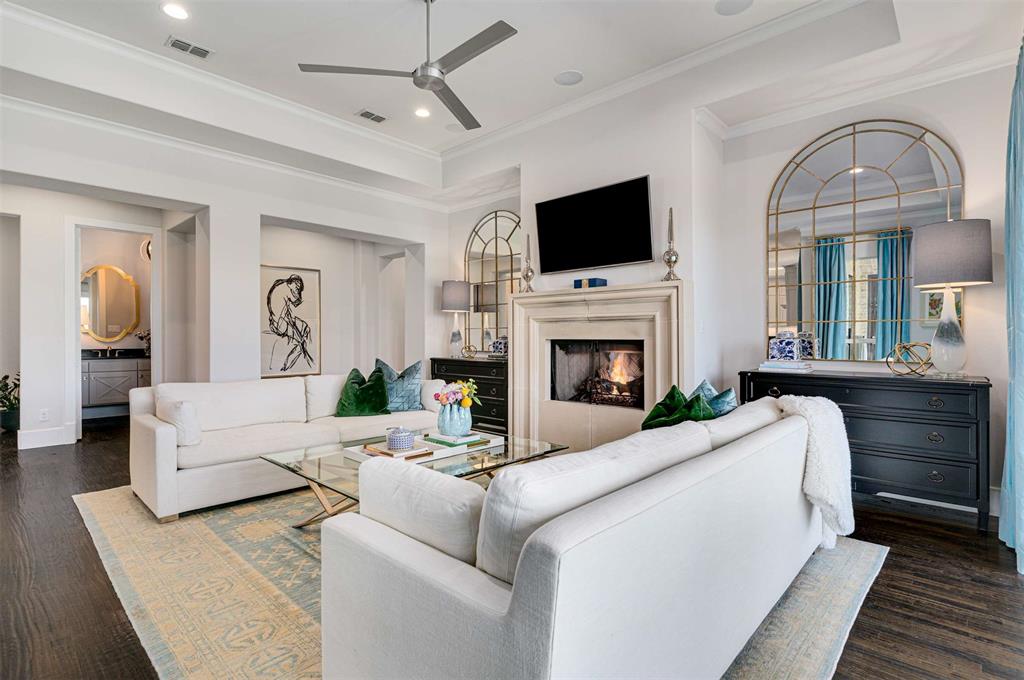Villas at Hidden Knoll - Residential