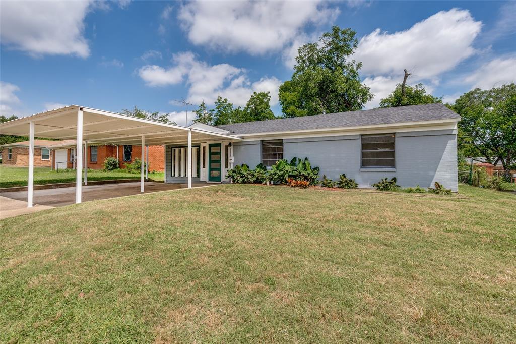 Beautifully renovated home located at 2711 San Diego Dr in the heart of Dallas! This move-in ready property features modern updates throughout, offering a fresh and stylish feel from the moment you walk in. The home boasts spacious living areas, updated finishes, and a functional layout perfect for both everyday living and entertaining. Step outside to enjoy the generous yard space, ideal for gatherings, pets, gardening, or creating your own outdoor retreat. Conveniently located near shopping, dining, and major highways, this home combines comfort, style, and practicality all in one.