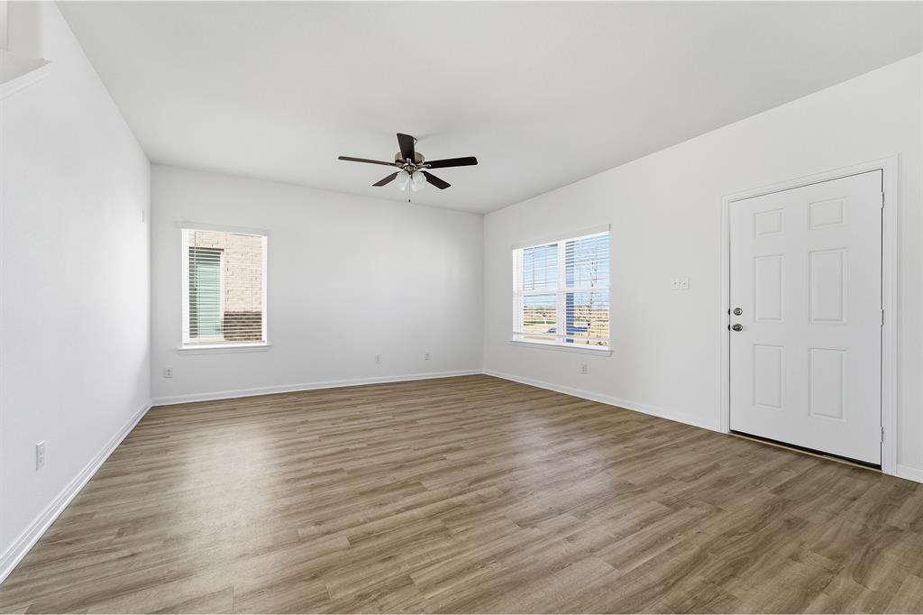 La Terra - Residential