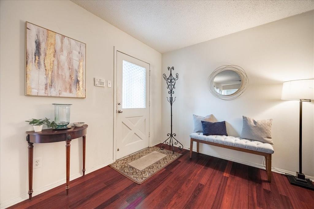 La Fontaine Condo - Residential
