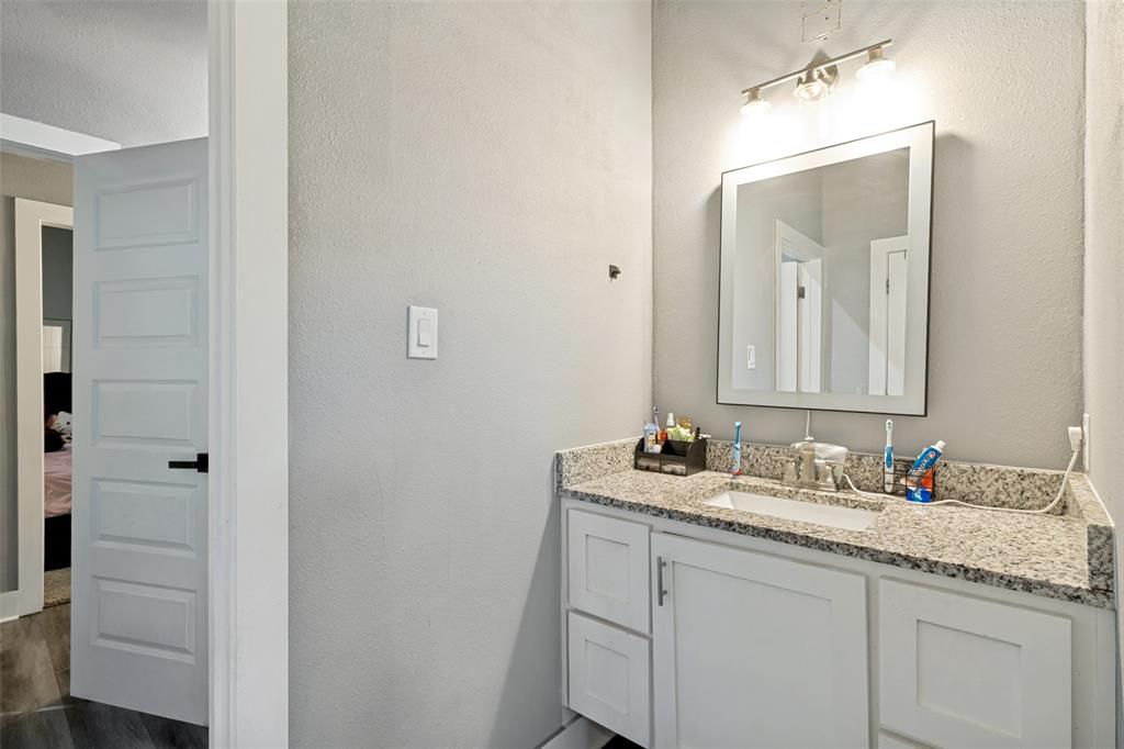 Central Ave - Residential