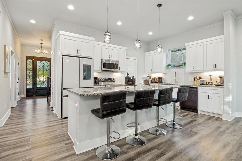 Central Ave - Residential