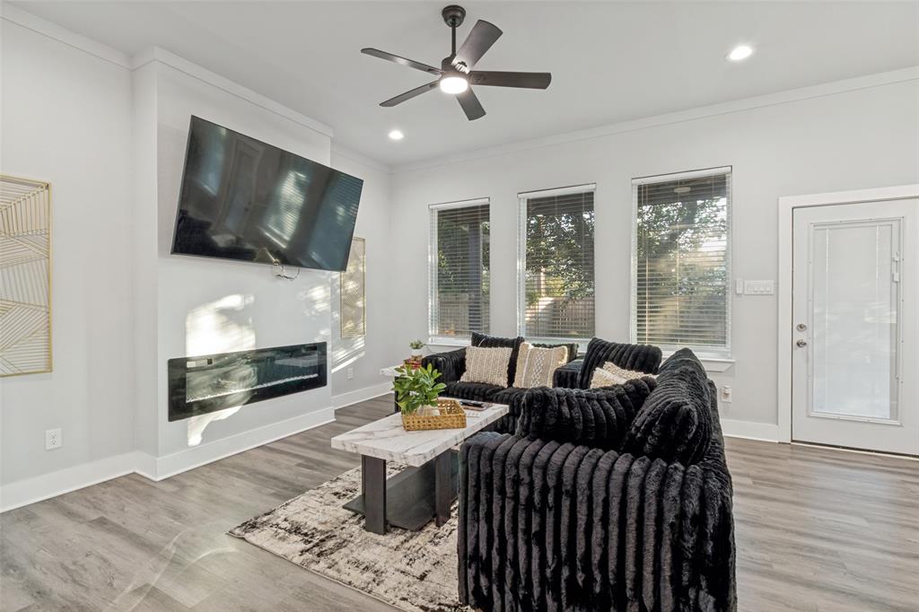Central Ave - Residential