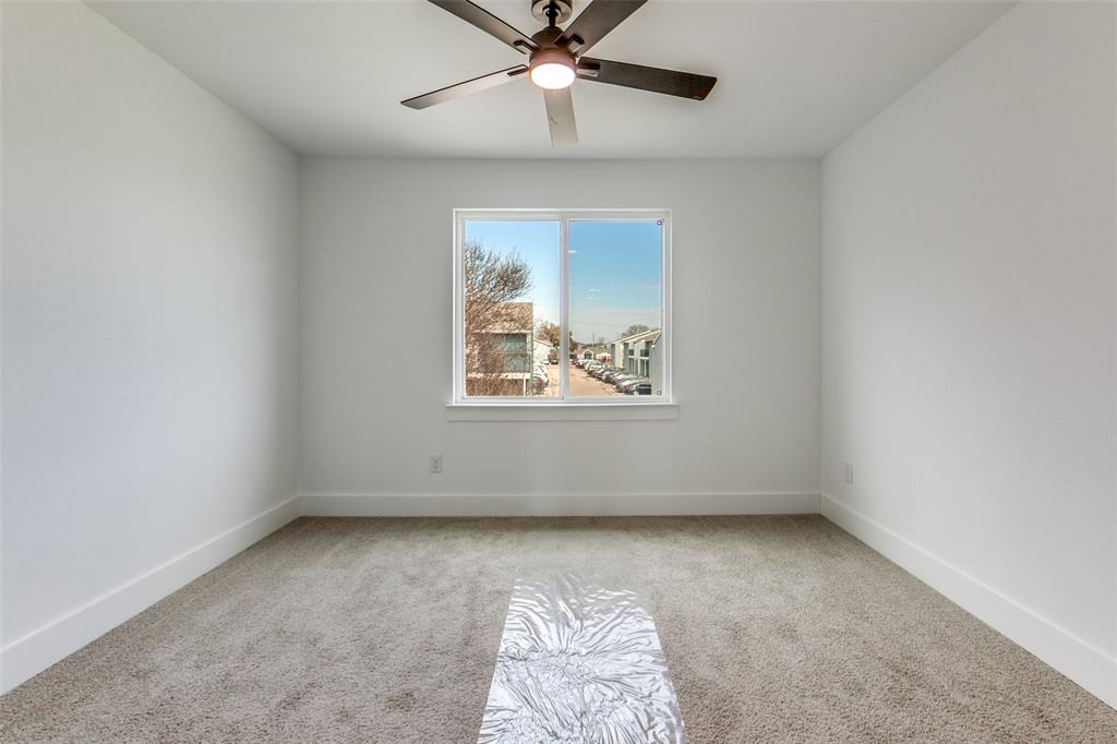 Timberleaf Lane TWNHMS - Residential