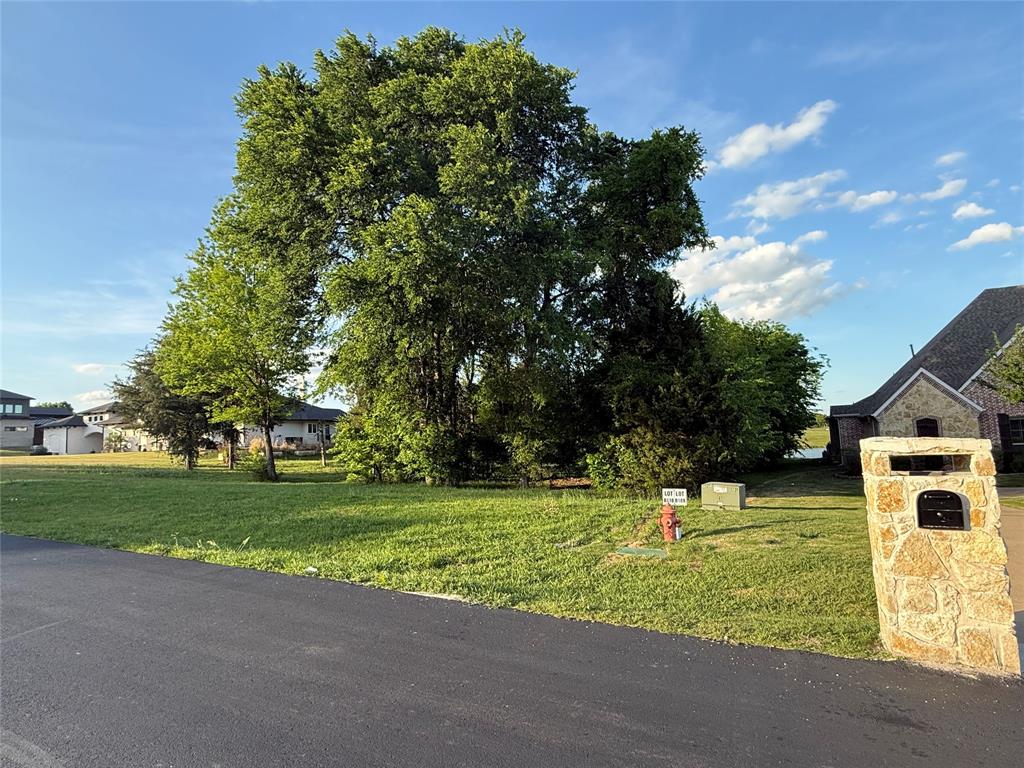 Waterstone Estates Sec II - Land