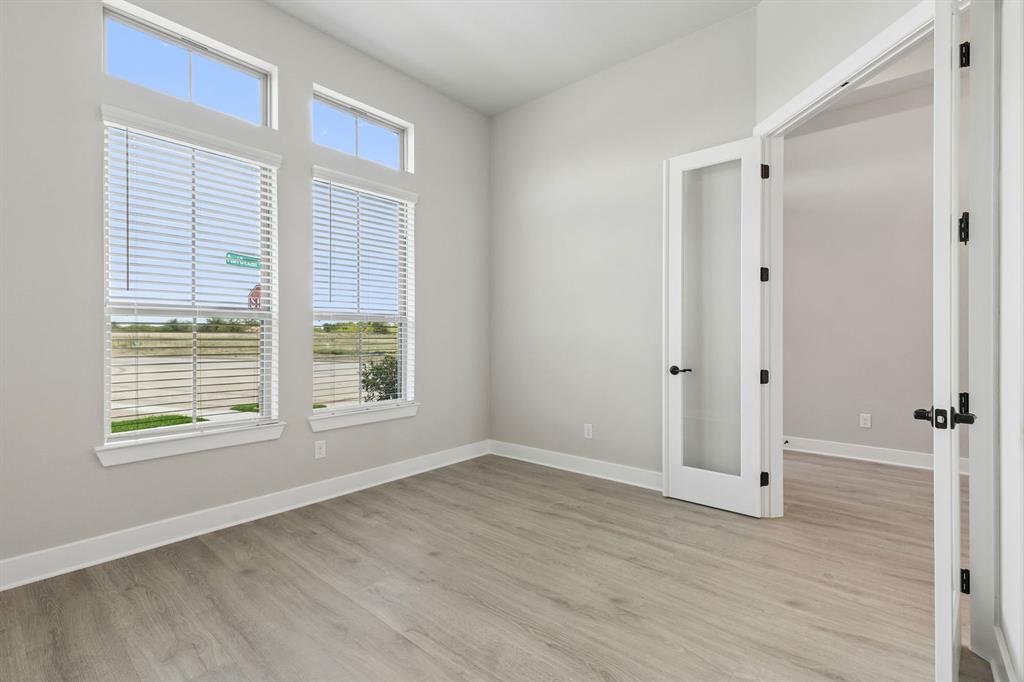Karis - Residential