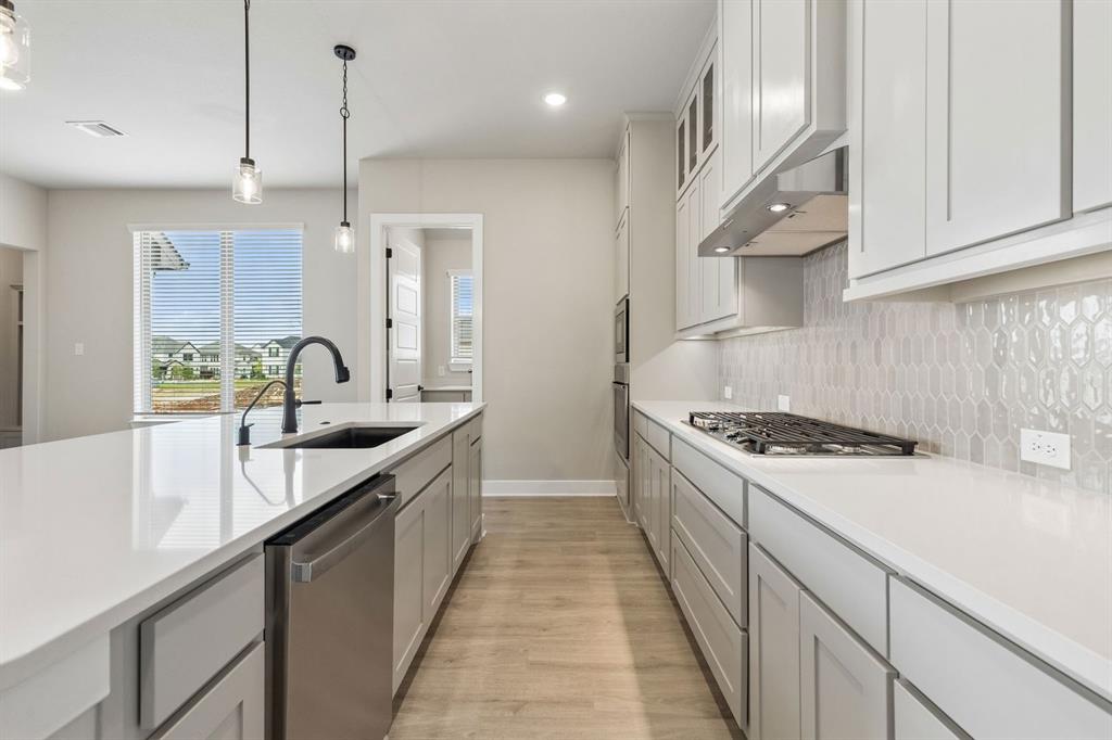 Karis - Residential