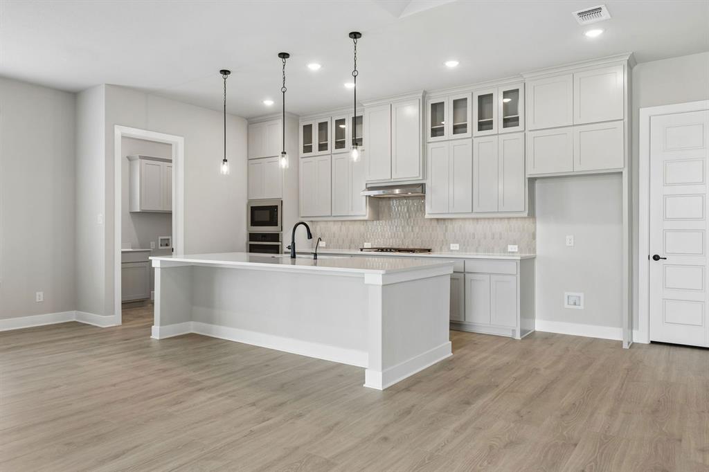 Karis - Residential