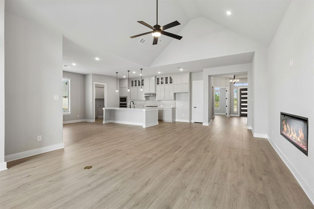 Karis - Residential