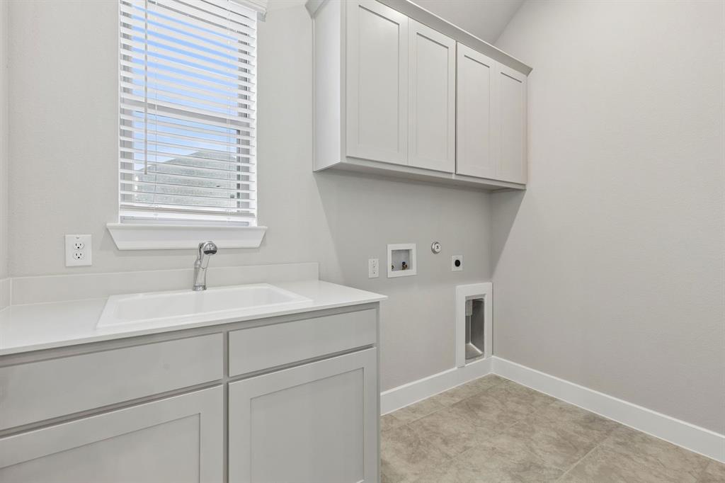 Karis - Residential