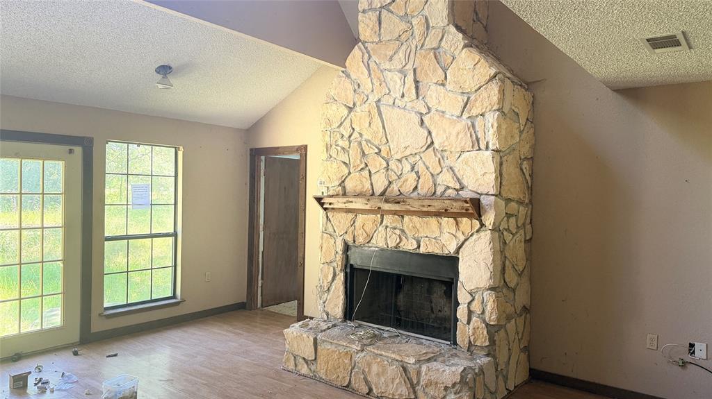 Twin Oaks - Residential