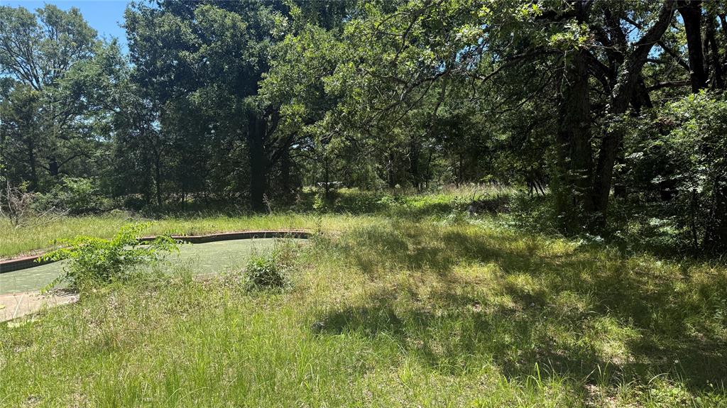 Twin Oaks - Residential