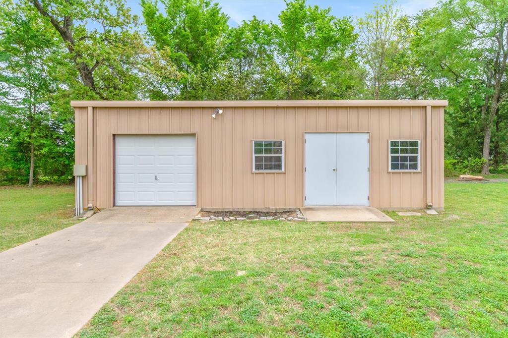 Lakewood Tr - Residential