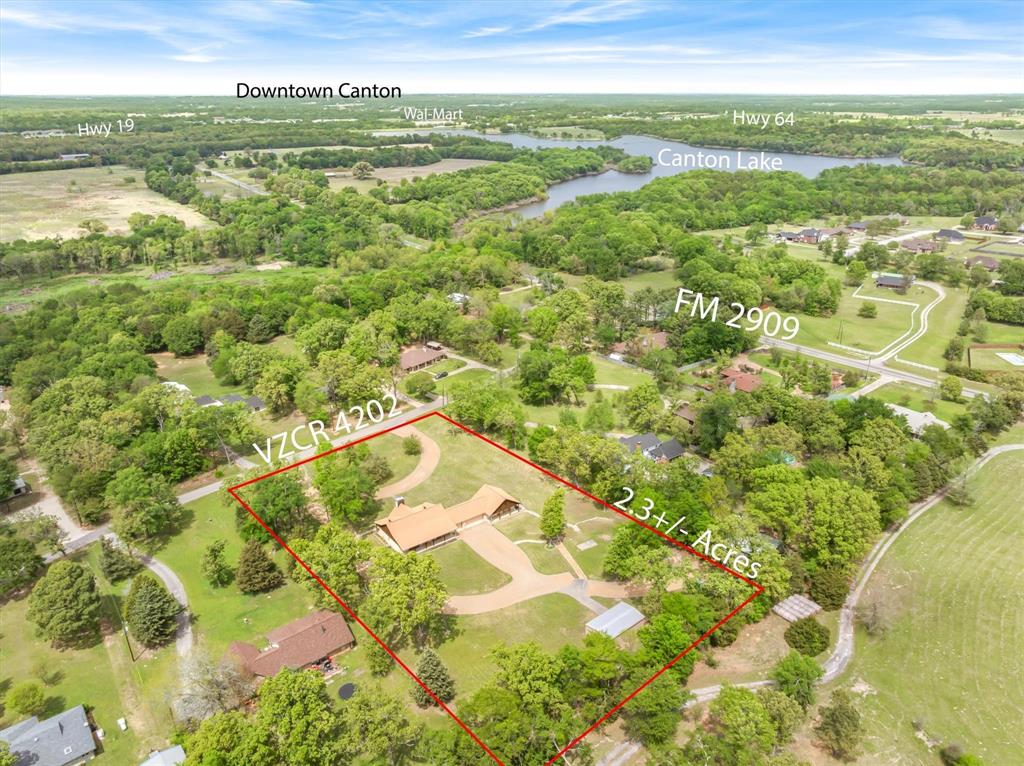 Lakewood Tr - Residential