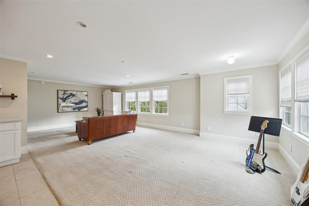 Country Club Estates - Residential
