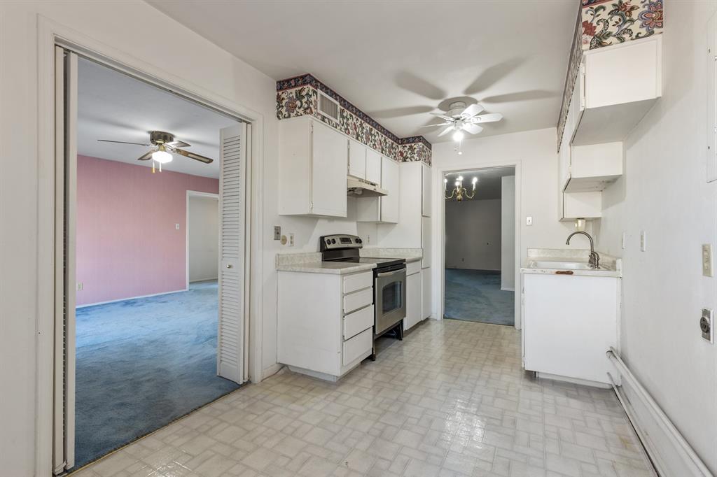 Ridglea Estate Condo - Residential