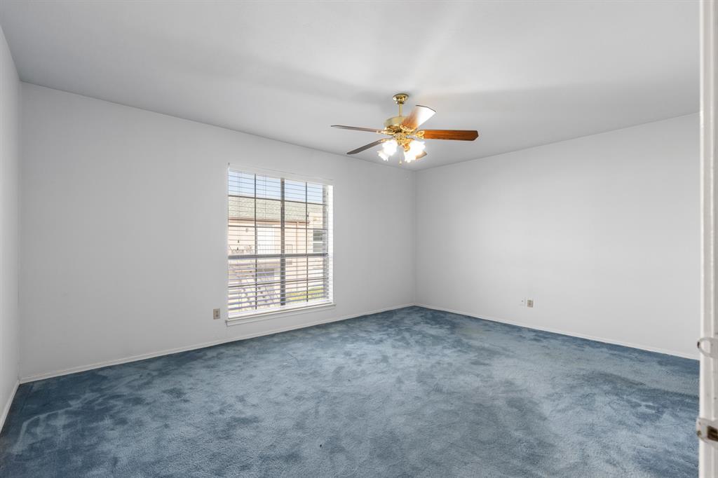 Ridglea Estate Condo - Residential