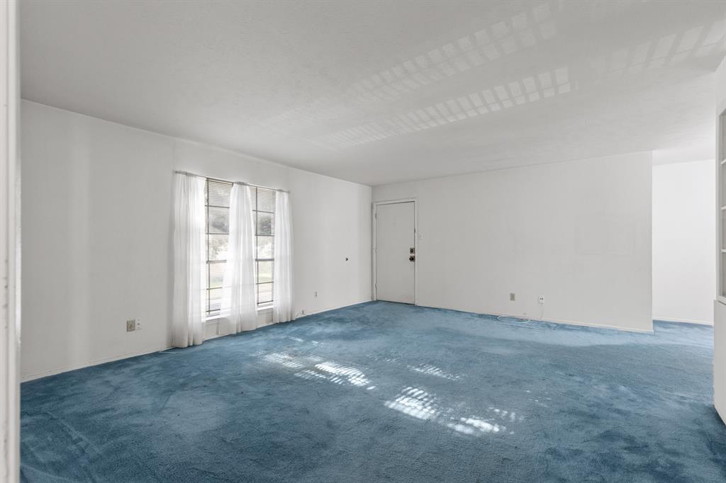 Ridglea Estate Condo - Residential