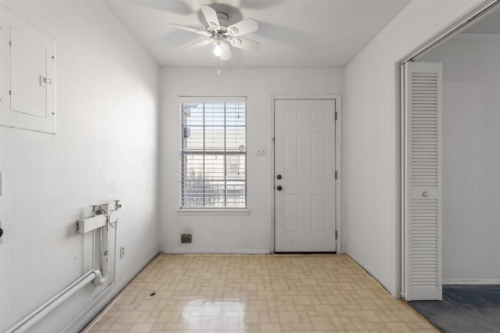 Ridglea Estate Condo - Residential