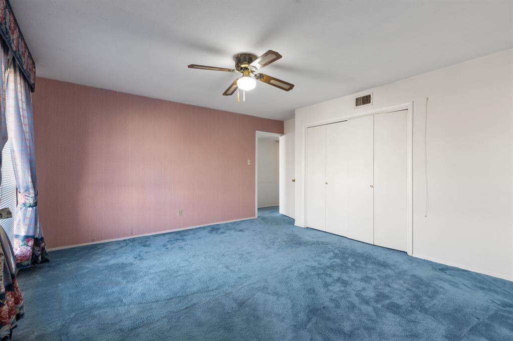 Ridglea Estate Condo - Residential