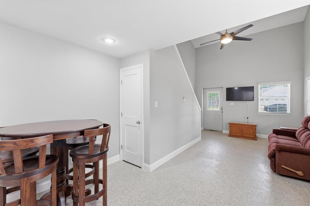 NAUTICAL SHORES PH 4 - Residential