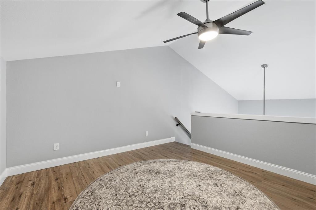 NAUTICAL SHORES PH 4 - Residential