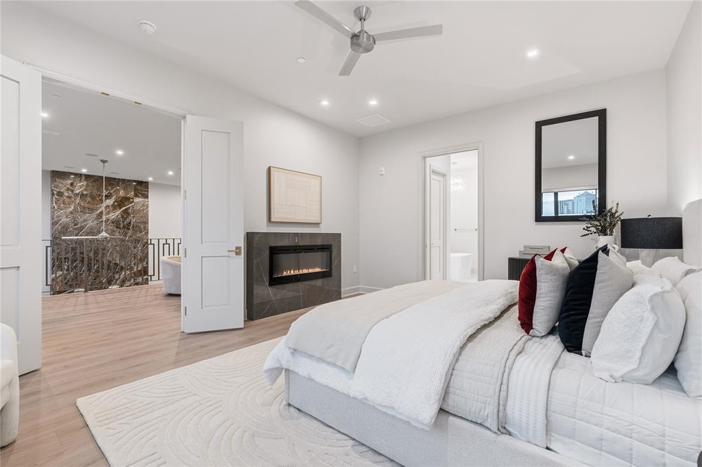 Mansfield R A - Residential