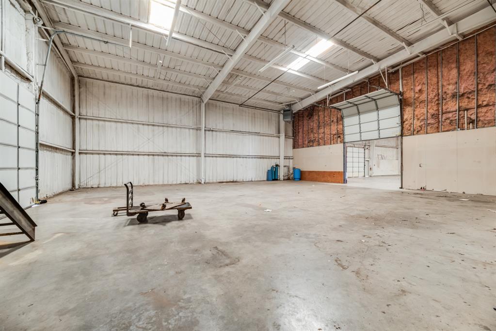 Huggins - Commercial Sale
