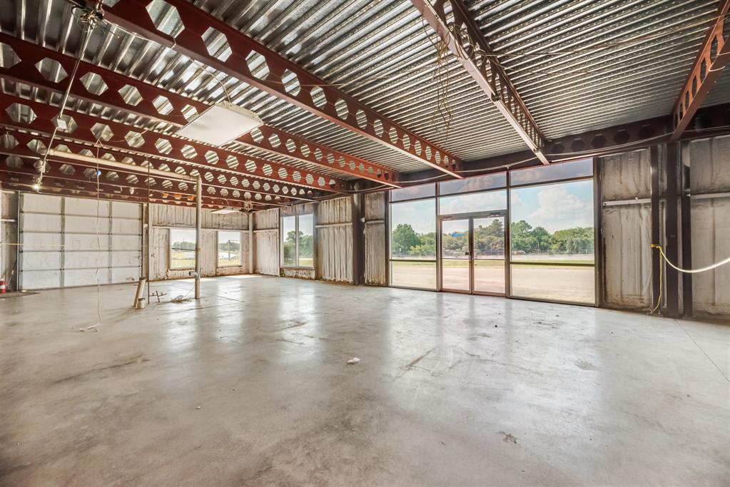 Huggins - Commercial Sale